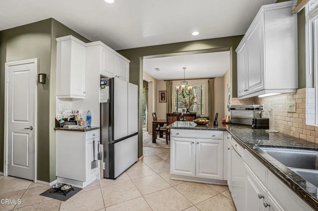 631 Clearwater Creek Drive, Thousand Oaks, California 91320 home-pic-12
