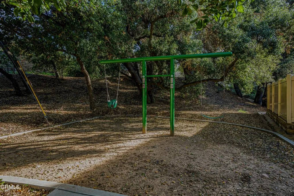 631 Clearwater Creek Drive, Thousand Oaks, California 91320 home-pic-37