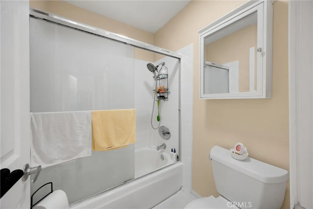 1410 W Lambert 202, La Habra, California 90631 home-pic-16