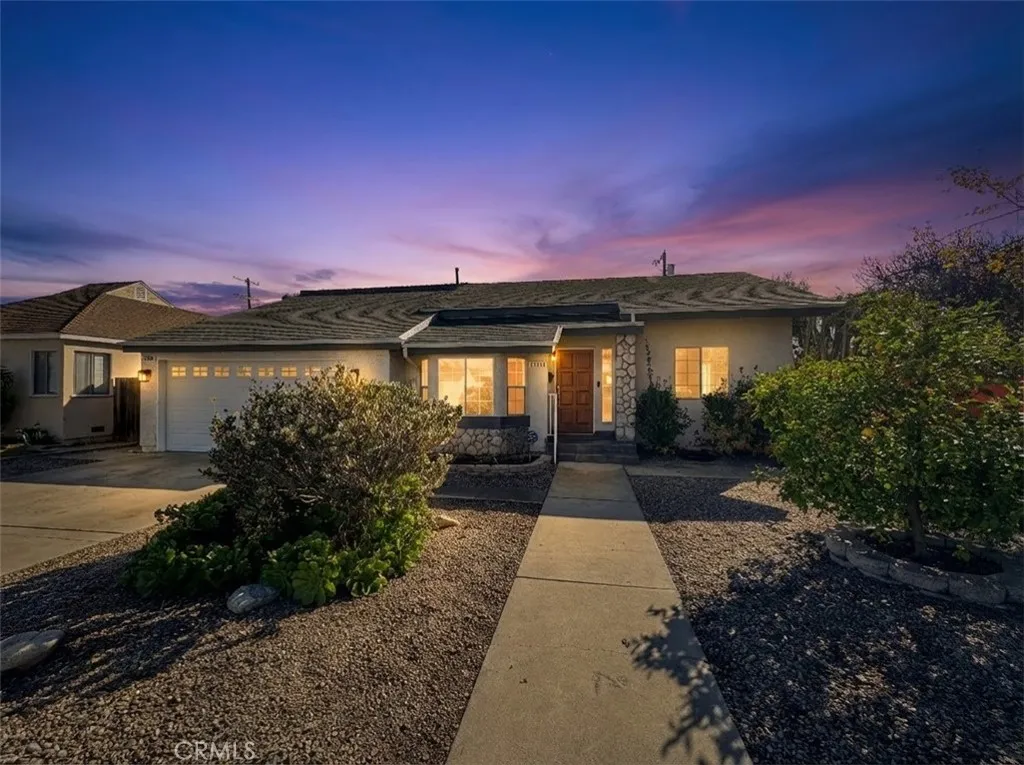 12930 Gilmore Avenue, Los Angeles, California 90066 home-pic-0