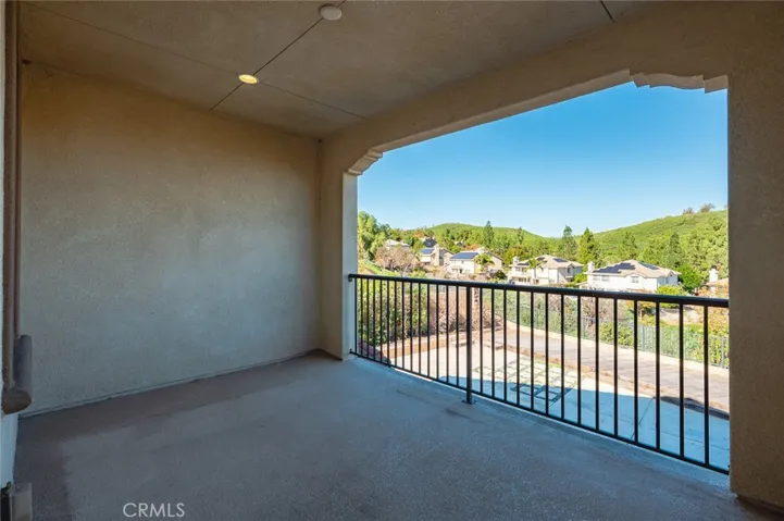 Master Bedroom's covered Patio Pciture-1