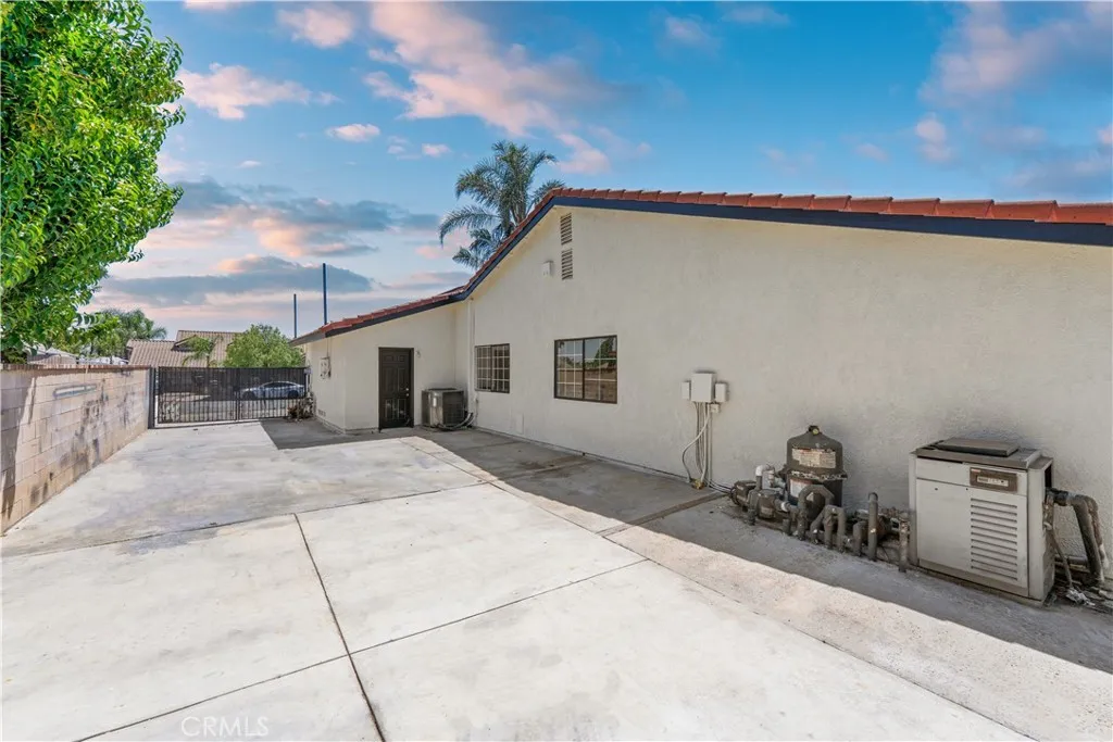 9504 Lemon, Rancho Cucamonga, California 91737 home-pic-36
