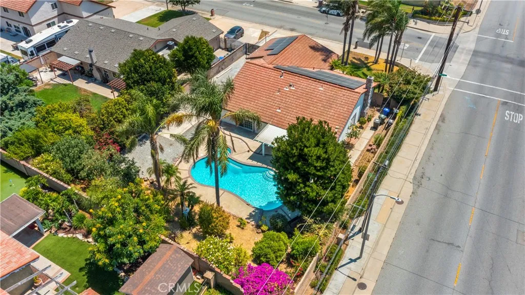 9504 Lemon, Rancho Cucamonga, California 91737 home-pic-1