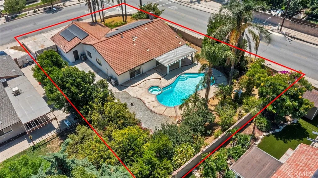 9504 Lemon, Rancho Cucamonga, California 91737 home-pic-2