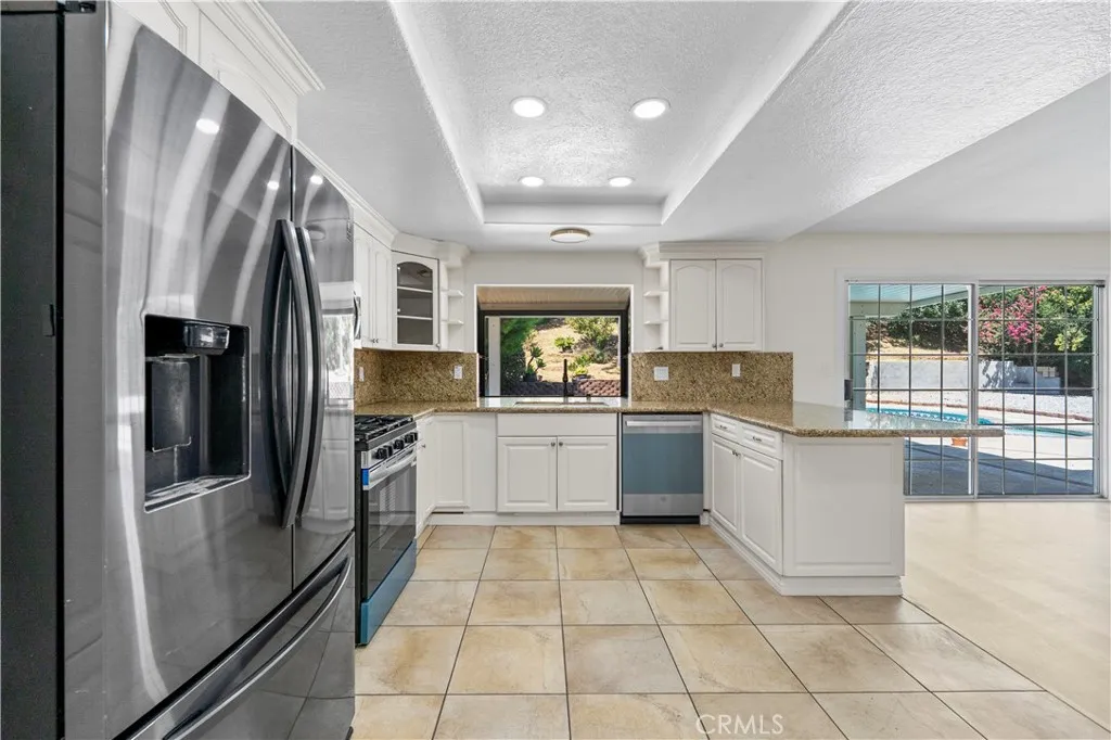 9504 Lemon, Rancho Cucamonga, California 91737 home-pic-9