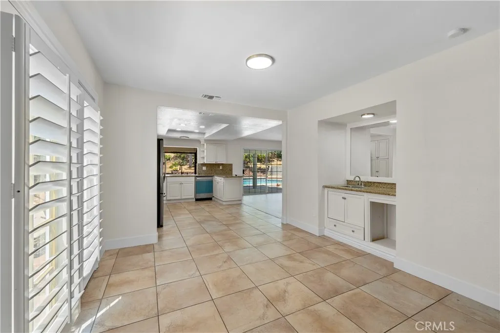 9504 Lemon, Rancho Cucamonga, California 91737 home-pic-15