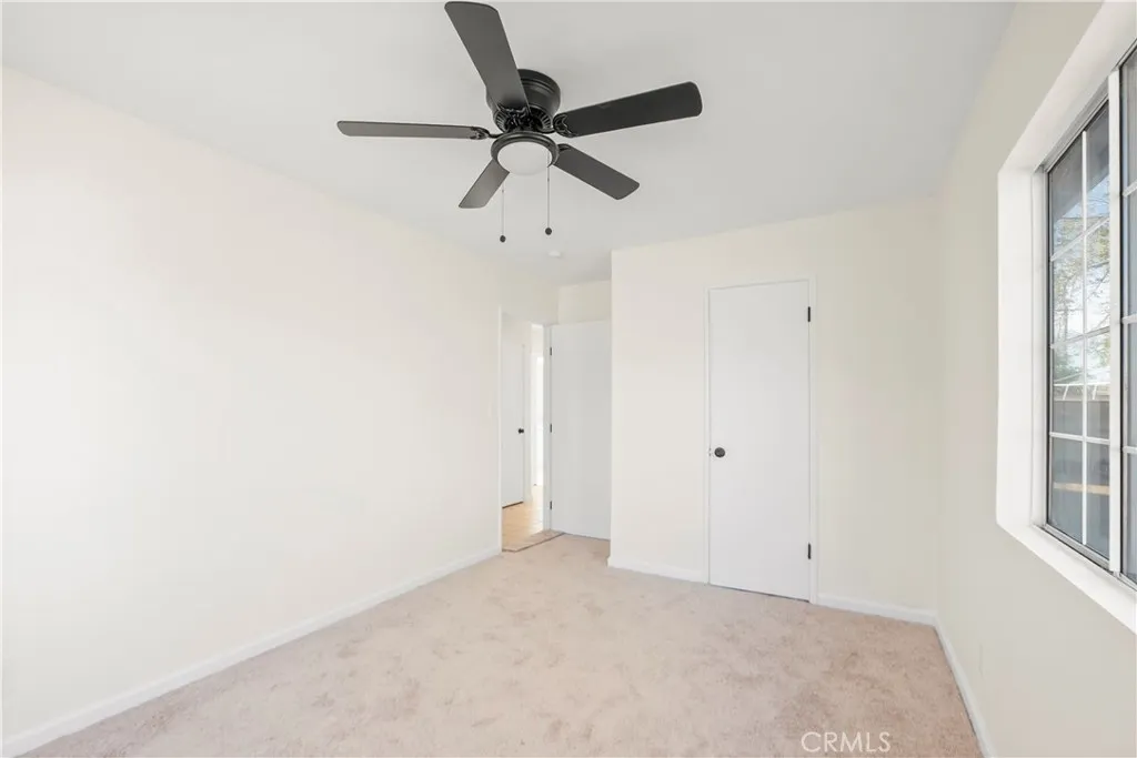 1347 E Avenue R3, Palmdale, California 93550 home-pic-14