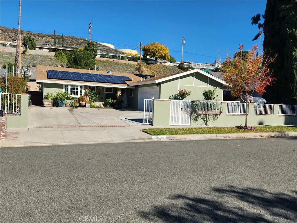 19755 Steinway Street, Canyon Country, California 91351 home-pic-61