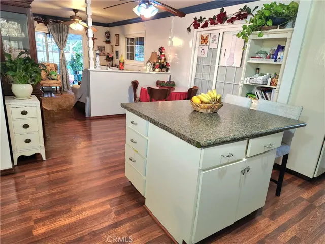 Kitchen-Dining Area