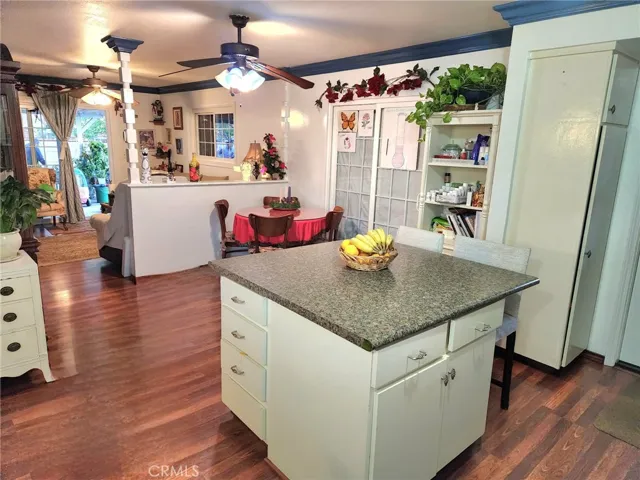 Kitchen-Dining Area