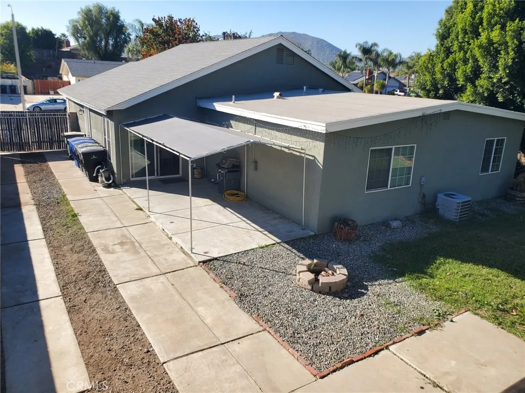 4459 Clarksdale, Riverside, California 92505 home-pic-10