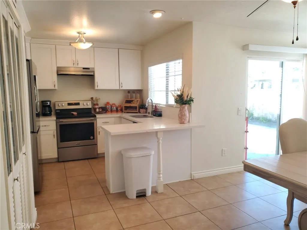 4459 Clarksdale, Riverside, California 92505 home-pic-4
