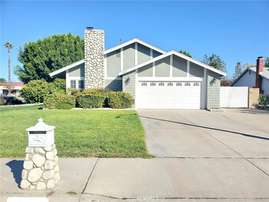 4459 Clarksdale, Riverside, California 92505 home-pic-0