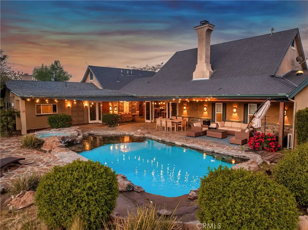 40125 Camino Del Vino, Temecula, California 92592 home-pic-7