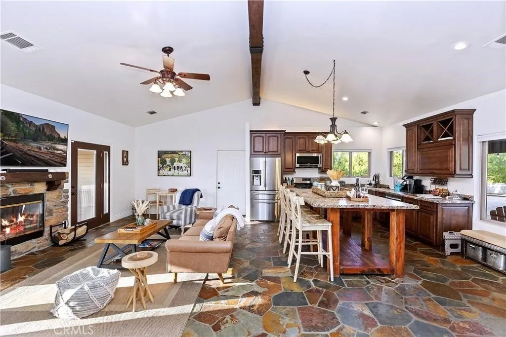 40125 Camino Del Vino, Temecula, California 92592 home-pic-60