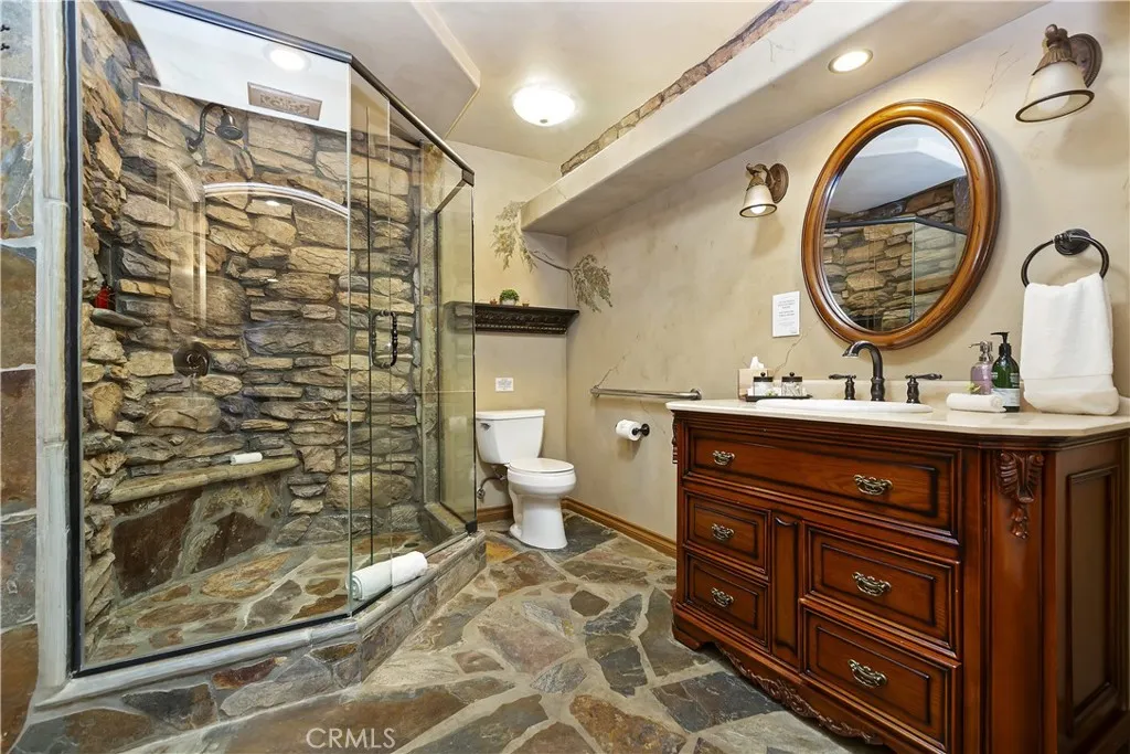 40125 Camino Del Vino, Temecula, California 92592 home-pic-26