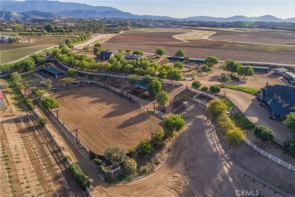 40125 Camino Del Vino, Temecula, California 92592 home-pic-41