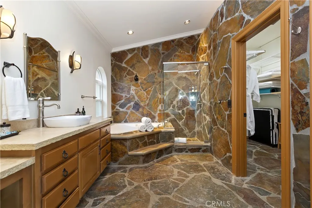 40125 Camino Del Vino, Temecula, California 92592 home-pic-21