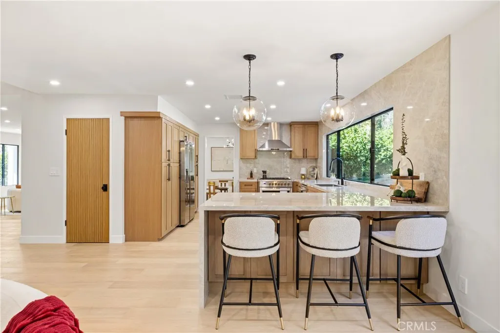 5340 Edgeware Drive, Calabasas, California 91301 home-pic-21