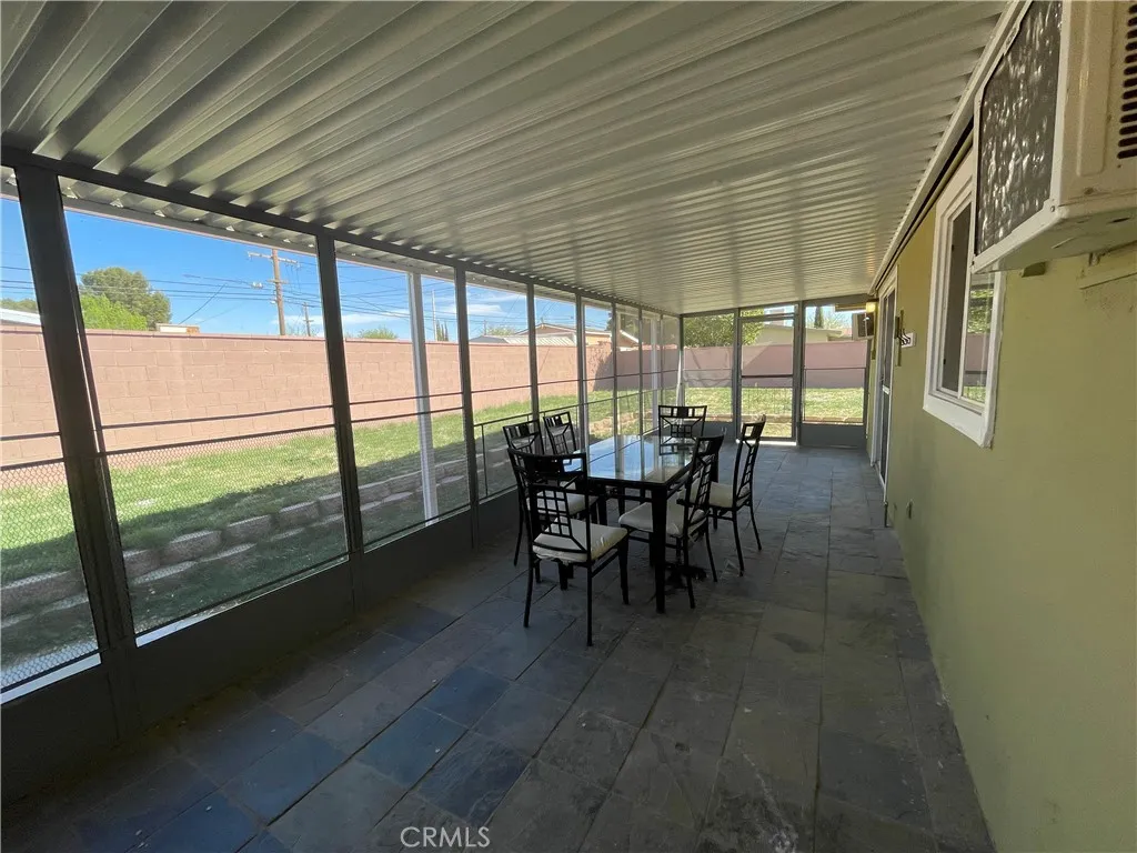 2010 W Lumber, Lancaster, California 93536 home-pic-12