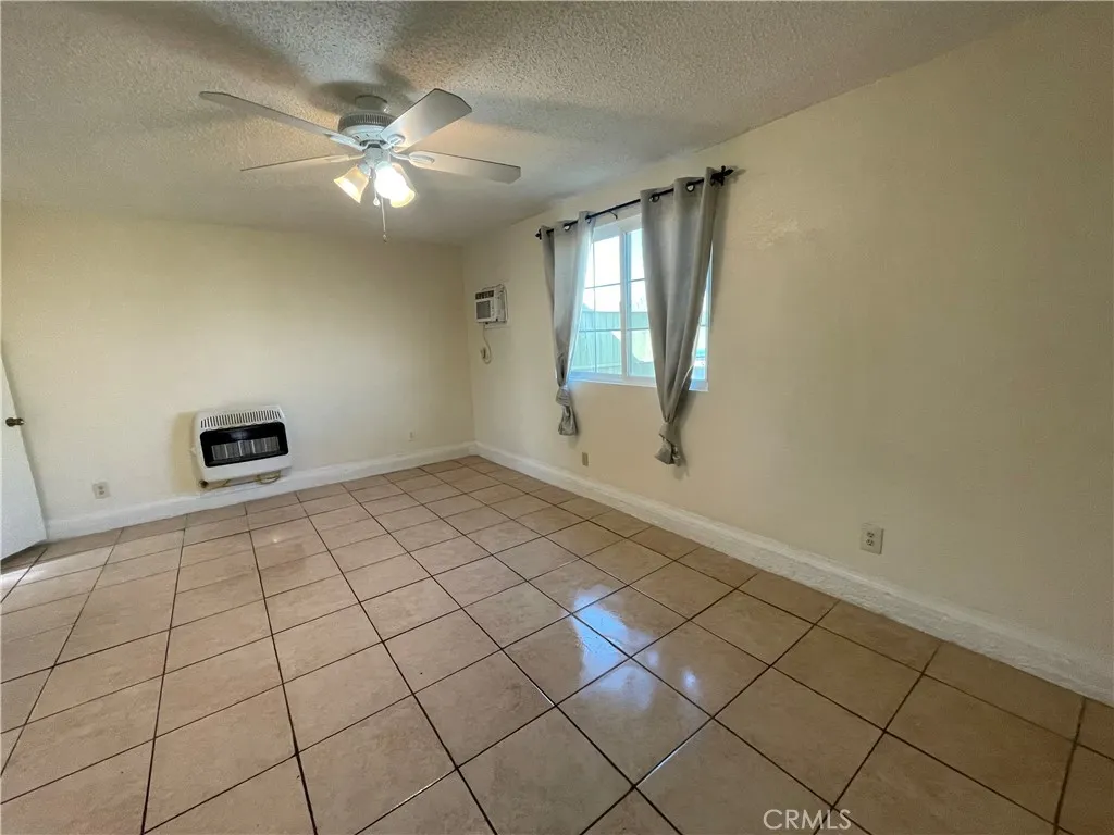 2010 W Lumber, Lancaster, California 93536 home-pic-46