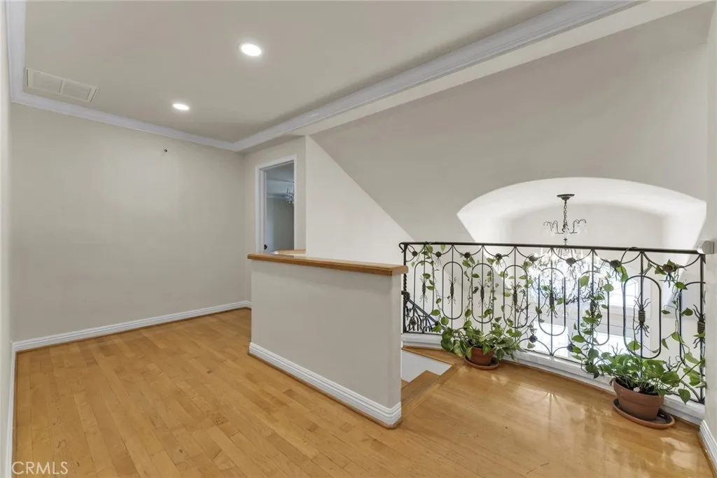 2412 Jupiter, Los Angeles, California 90046 home-pic-14