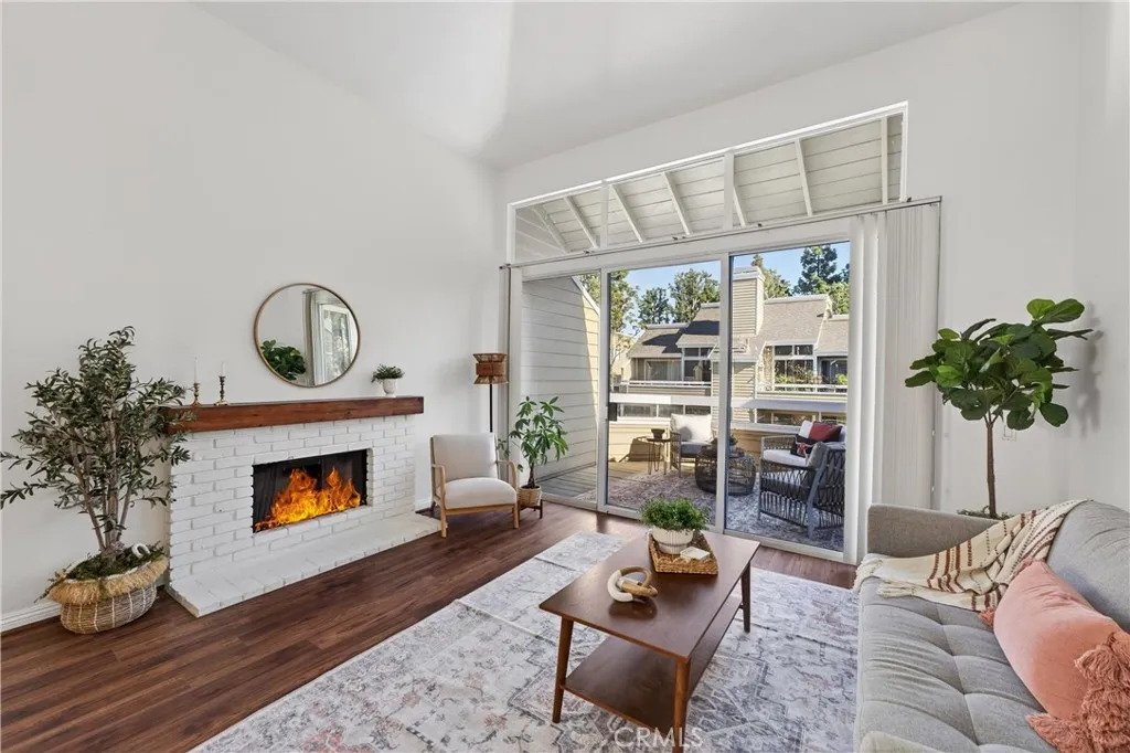 3740 S Bear, Santa Ana, California 92704 home-pic-0