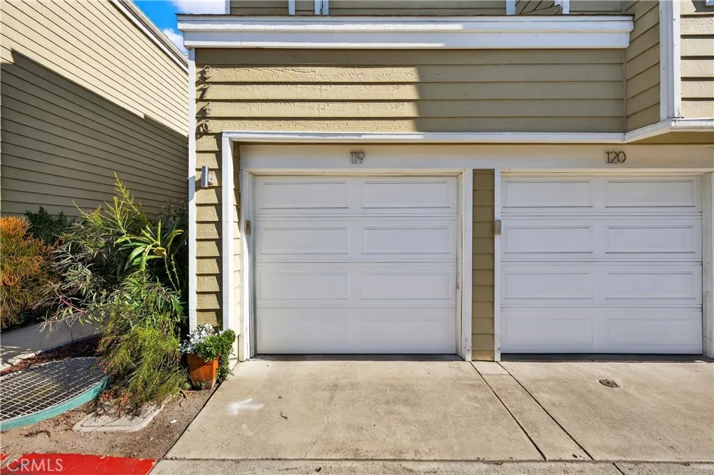 3740 S Bear, Santa Ana, California 92704 home-pic-35