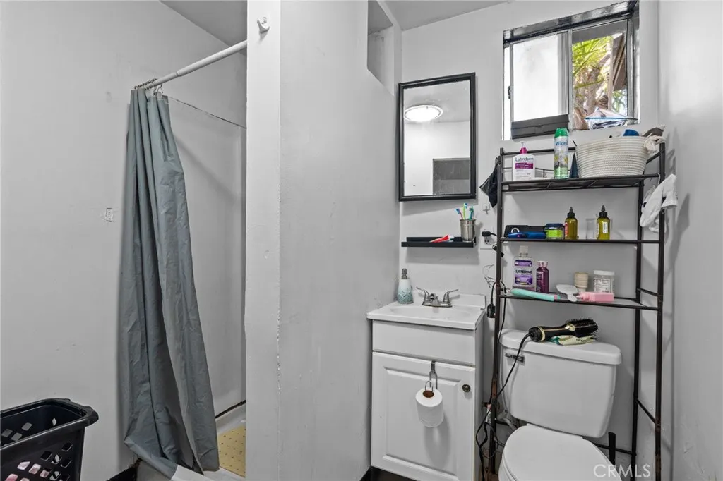 4947 Tobias, Pico Rivera, California 90660 home-pic-24