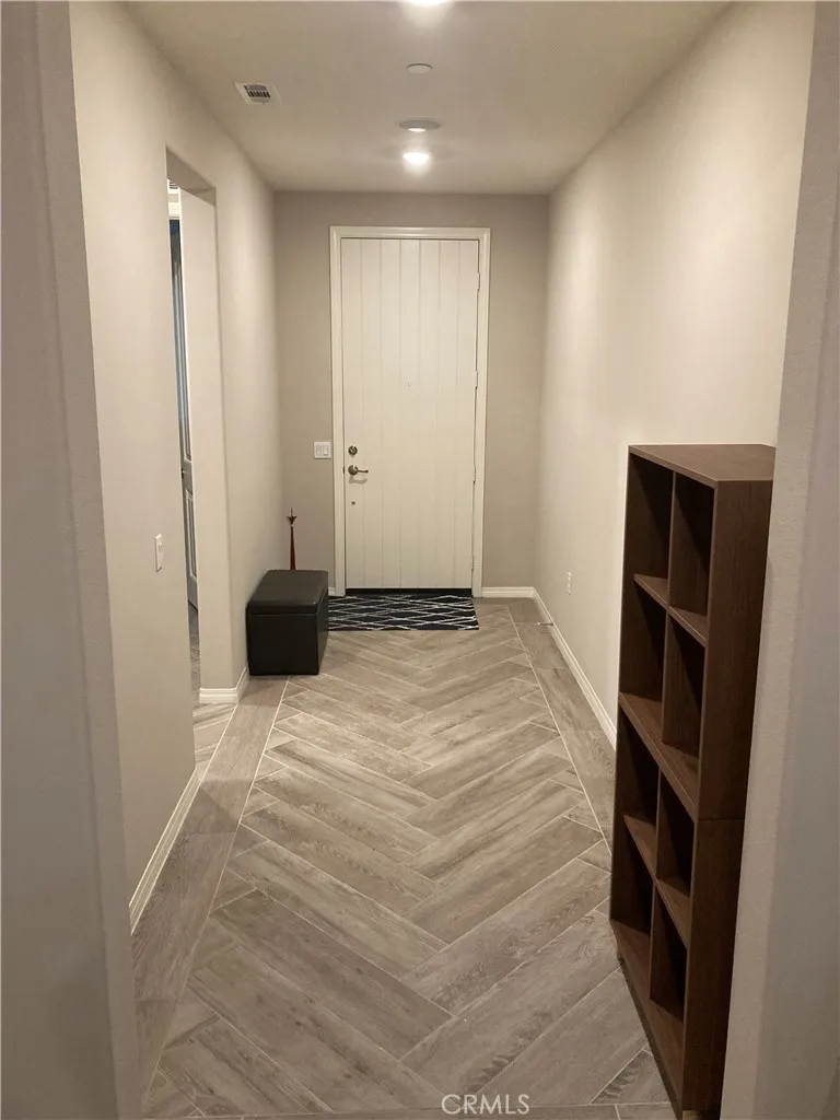4253 E Sonrisa Privado, Ontario, California 91761 home-pic-1