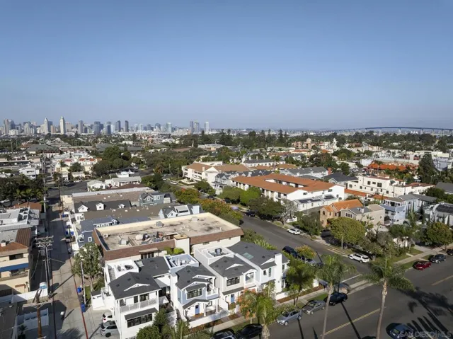 825 9th St., Coronado, California 92118
