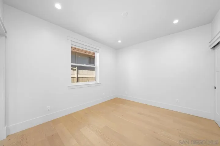 825 9th St., Coronado, California 92118