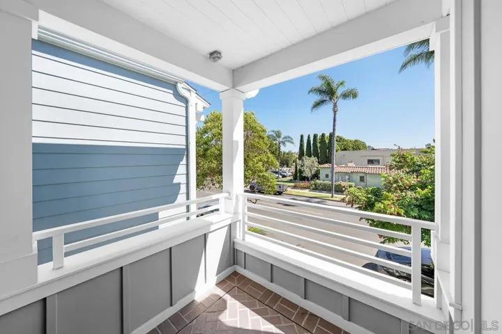 825 9th St., Coronado, California 92118