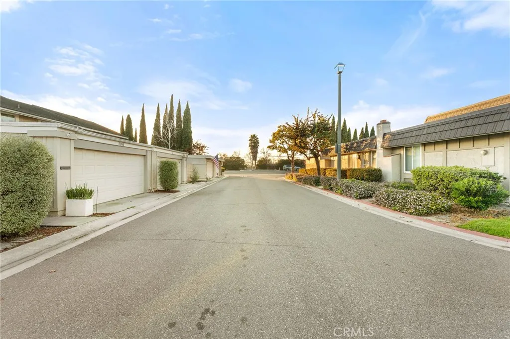 5006 Hampton Court, Westminster, California 92683 home-pic-30