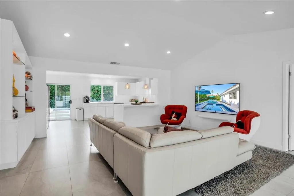 68159 Mountain View Road, Cathedral City, California 92234 home-pic-19