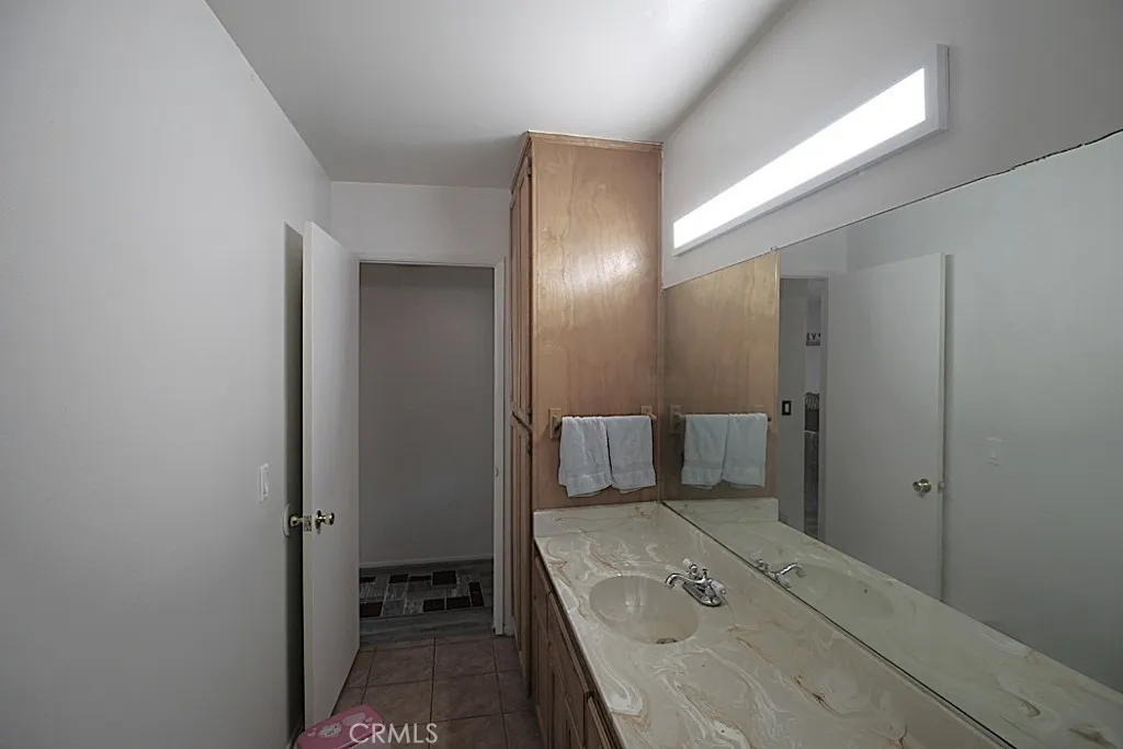 38779 E Williams, Yermo, California 92398 home-pic-16