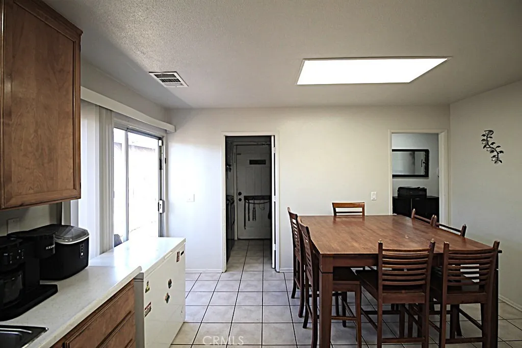 38779 E Williams, Yermo, California 92398 home-pic-18