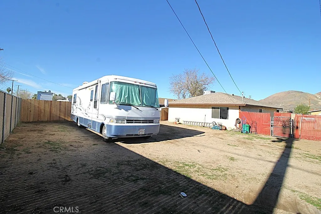 38779 E Williams, Yermo, California 92398 home-pic-36