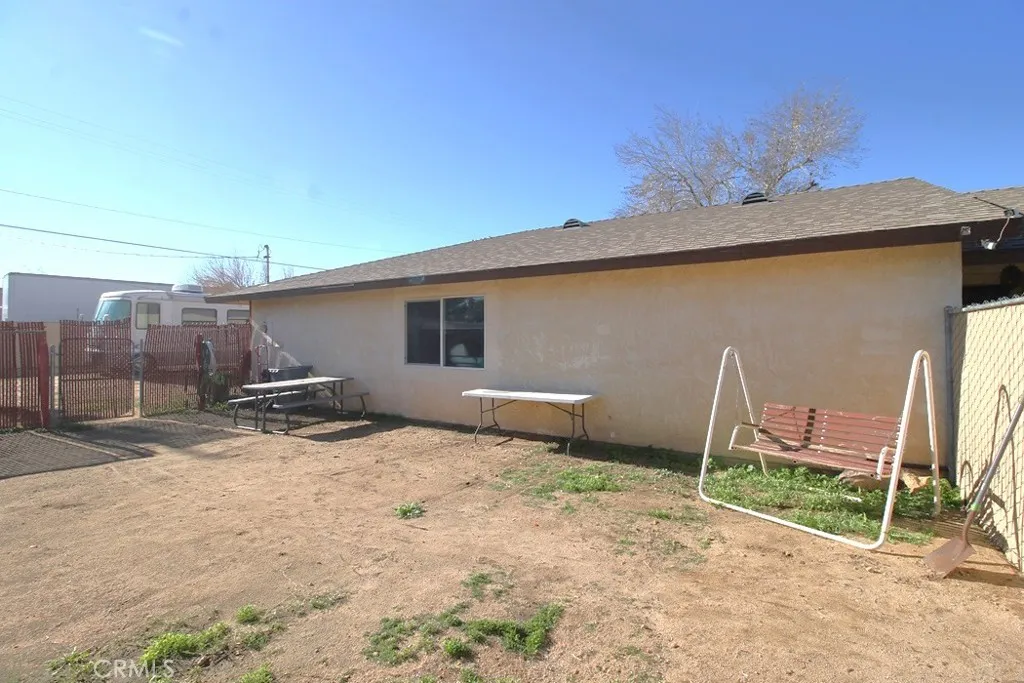 38779 E Williams, Yermo, California 92398 home-pic-32