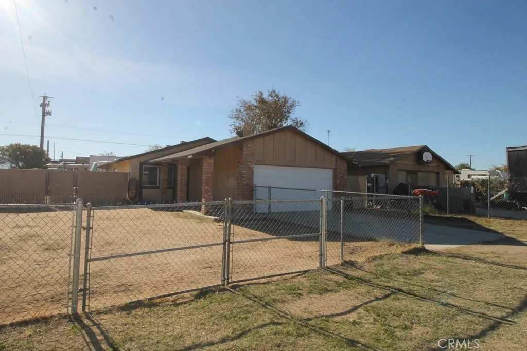 38779 E Williams, Yermo, California 92398 home-pic-6