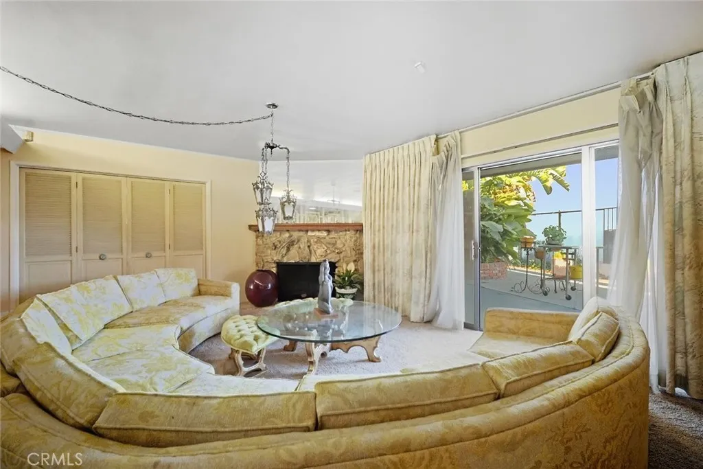 4400 Don Zarembo, Baldwin Hills, California 90008 home-pic-13