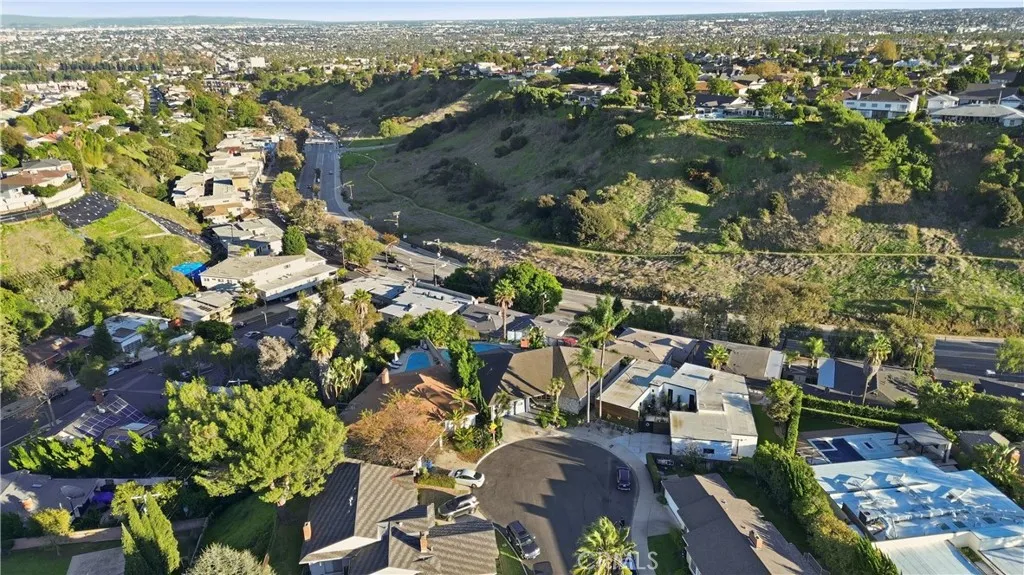 4400 Don Zarembo, Baldwin Hills, California 90008 home-pic-51