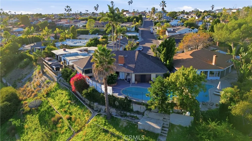 4400 Don Zarembo, Baldwin Hills, California 90008 home-pic-41