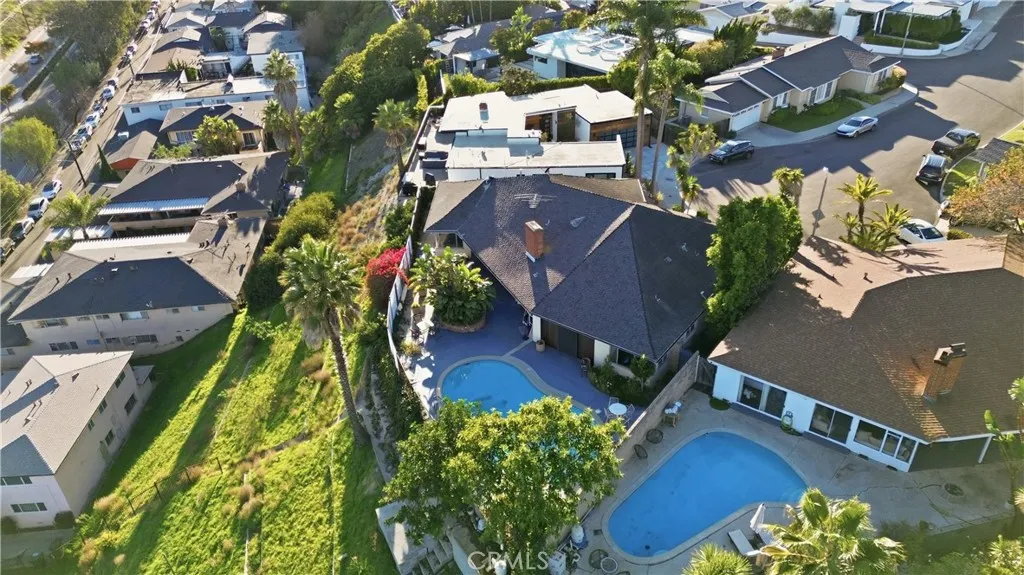 4400 Don Zarembo, Baldwin Hills, California 90008 home-pic-44