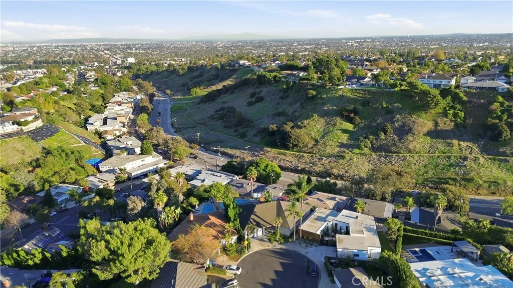 4400 Don Zarembo, Baldwin Hills, California 90008 home-pic-52