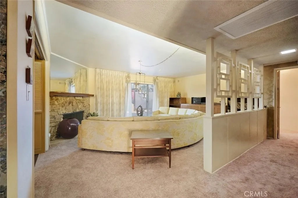 4400 Don Zarembo, Baldwin Hills, California 90008 home-pic-10