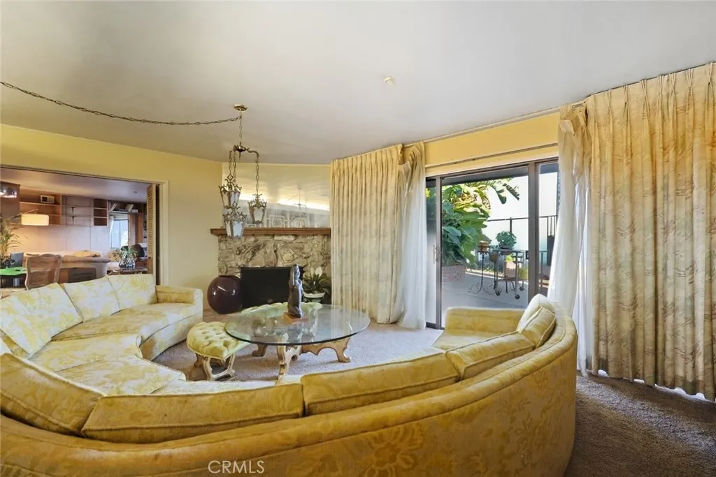 4400 Don Zarembo, Baldwin Hills, California 90008 home-pic-12