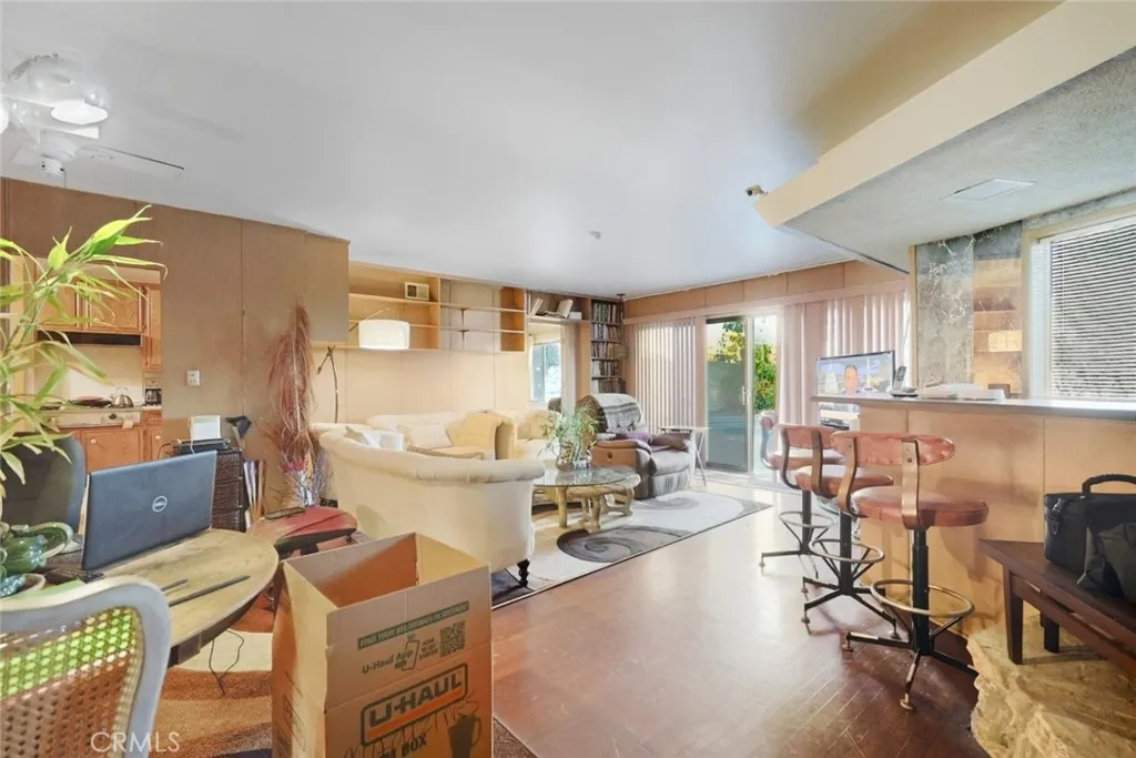 4400 Don Zarembo, Baldwin Hills, California 90008 home-pic-24