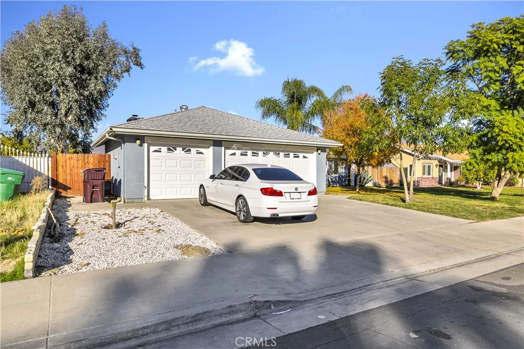42874 Berkley, Hemet, California 92544 home-pic-1