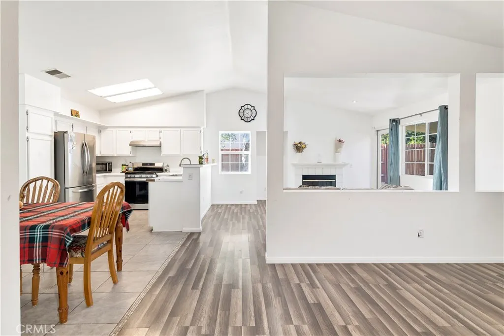 42874 Berkley, Hemet, California 92544 home-pic-14